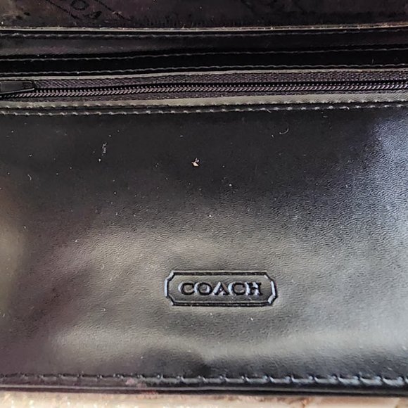 Coach Trifold Checkbook/Wallet - Picture 6 of 9